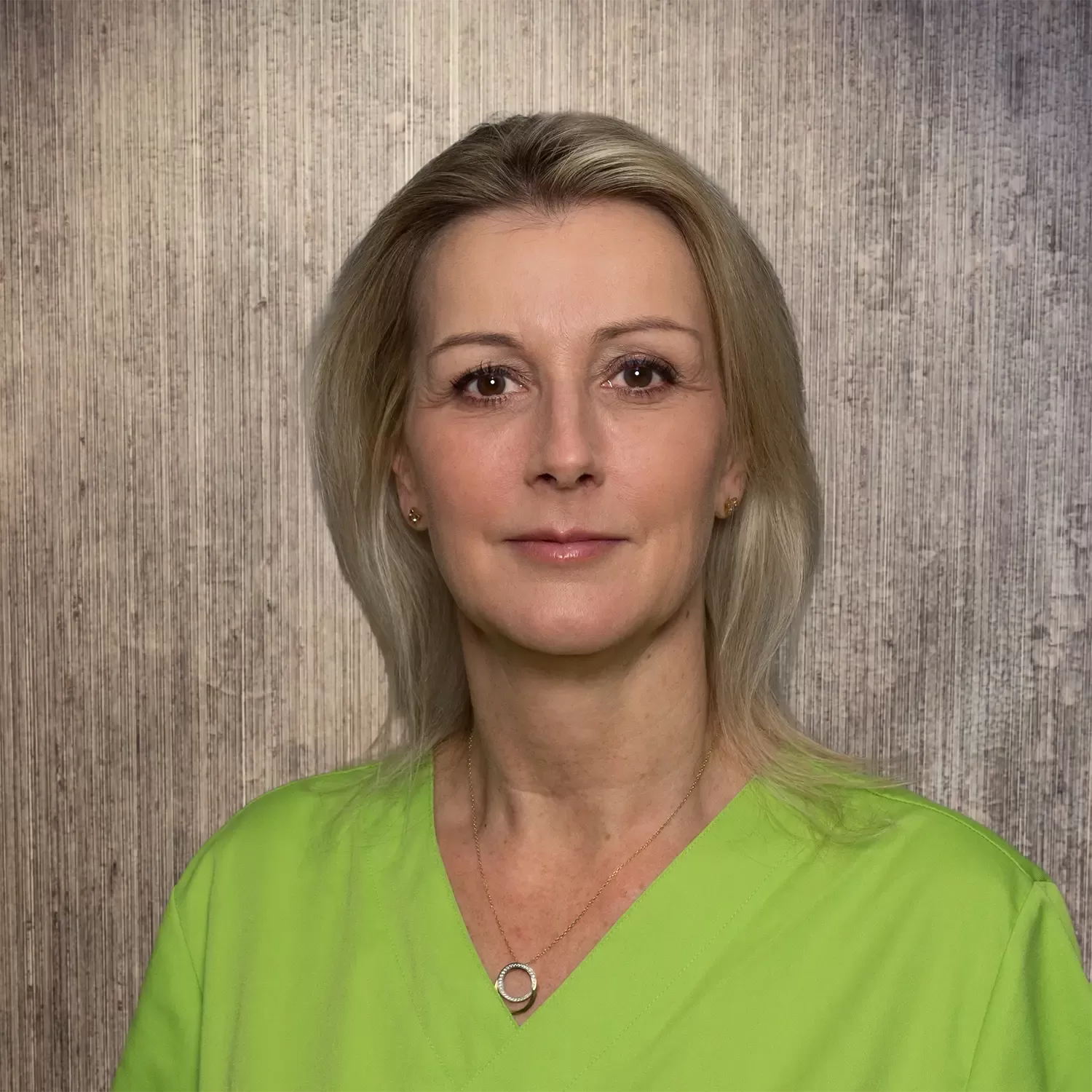 Portrait von Frau Grueiro-Lussi